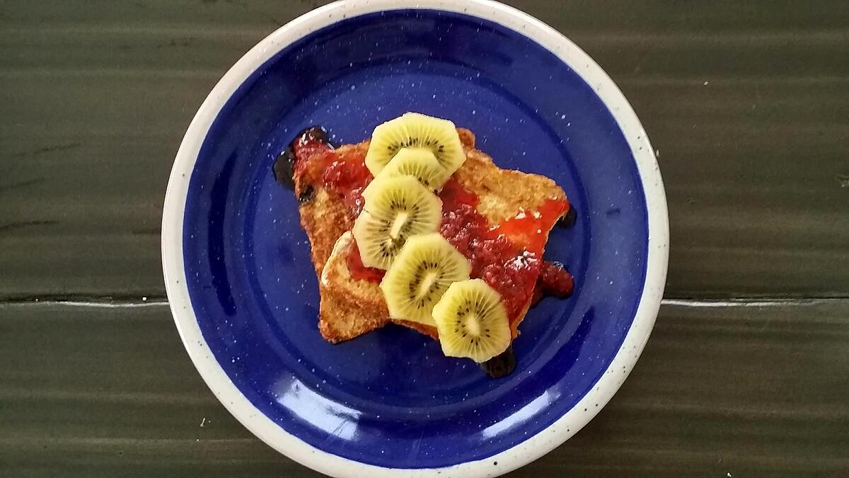 recipe French toast with strawberry sauce