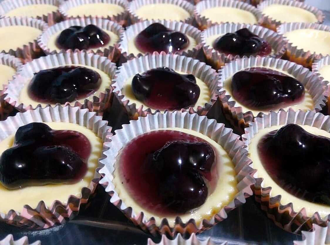 Recipe of Mini Blueberry Cheesecake (Talentadong Chef)