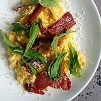 recipe Eggs with prosciutto and arugula